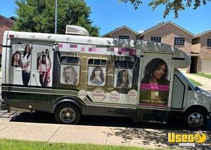 2001 Express 3500 Mobile Hair & Nail Salon Truck Texas Gas Engine for Sale