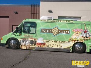 2001 Mobility Bus Bakery Food Truck Air Conditioning Colorado Diesel Engine for Sale