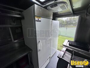 2001 Mt45 All-purpose Food Truck Pro Fire Suppression System Texas Diesel Engine for Sale