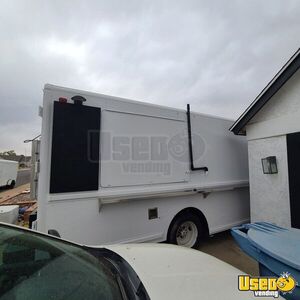 2001 Mt45 All-purpose Food Truck Stainless Steel Wall Covers Arizona Diesel Engine for Sale