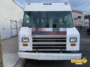 2001 P42 All-purpose Food Truck Concession Window New Jersey Diesel Engine for Sale