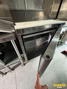 2001 P42 All-purpose Food Truck Stovetop Maryland Diesel Engine for Sale