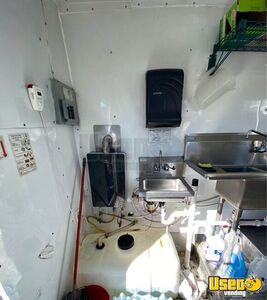 2001 Step Van Kitchen Food Truck All-purpose Food Truck Refrigerator North Carolina Diesel Engine for Sale