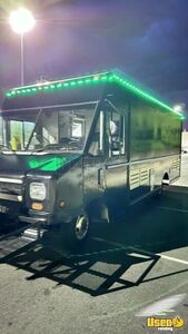 2001 Utilimaster All-purpose Food Truck Concession Window North Carolina Gas Engine for Sale