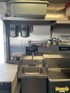 2001 Utilimaster All-purpose Food Truck Exterior Lighting Florida Diesel Engine for Sale