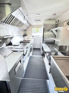 2001 Utilimaster All-purpose Food Truck Floor Drains North Carolina Gas Engine for Sale