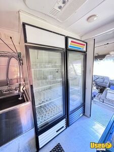 2001 Utilimaster All-purpose Food Truck Shore Power Cord North Carolina Gas Engine for Sale