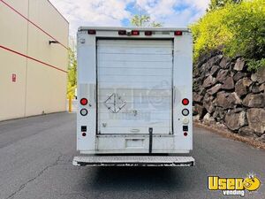 2001 Utilimaster W-900 Step Van Stepvan 6 Washington Diesel Engine for Sale