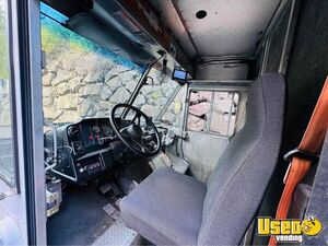 2001 Utilimaster W-900 Step Van Stepvan 8 Washington Diesel Engine for Sale