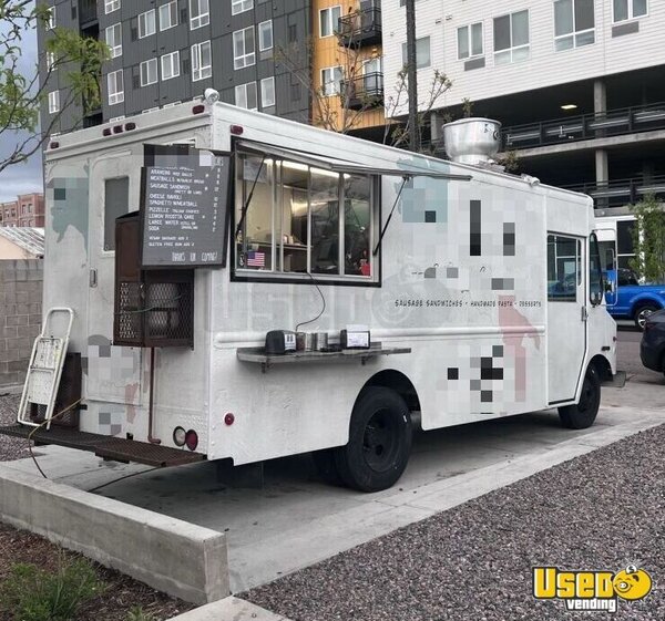 2001 Workhorse All-purpose Food Truck Colorado Gas Engine for Sale