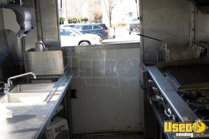 2001 Workhorse All-purpose Food Truck Prep Station Cooler Ohio Diesel Engine for Sale