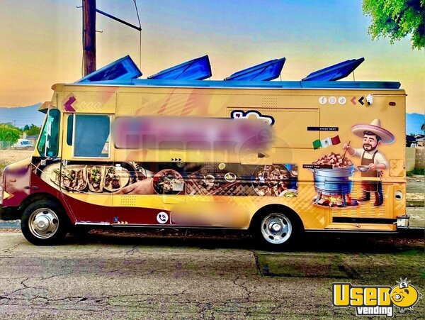 2001 Workhorse Taco Food Truck California for Sale