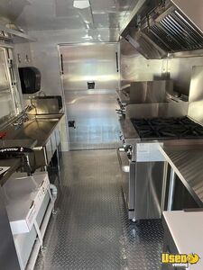 2002 All-purpose Food Truck All-purpose Food Truck Exterior Customer Counter Maryland Diesel Engine for Sale