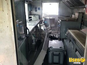 2002 All-purpose Food Truck Refrigerator New Hampshire Diesel Engine for Sale