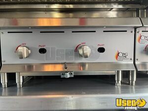 2002 Bustaurant Kitchern Food Truck All-purpose Food Truck Insulated Walls Texas Diesel Engine for Sale