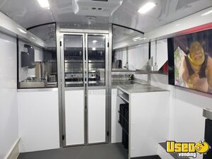 2002 Bustaurant Kitchern Food Truck All-purpose Food Truck Pro Fire Suppression System Texas Diesel Engine for Sale