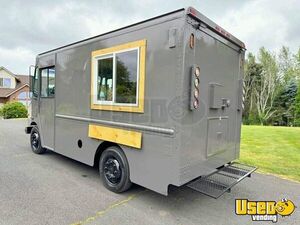 2002 Food Truck All-purpose Food Truck Insulated Walls Texas for Sale