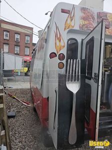 2002 Food Truck All-purpose Food Truck Refrigerator New York Gas Engine for Sale