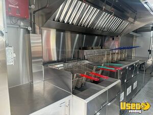 2002 Ford Food Truck All-purpose Food Truck Diamond Plated Aluminum Flooring Florida for Sale