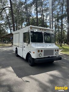 2002 Forward Control P42 All-purpose Food Truck Concession Window Georgia Diesel Engine for Sale