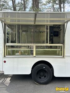 2002 Forward Control P42 All-purpose Food Truck Generator Georgia Diesel Engine for Sale