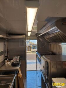 2002 Freightliner Mt45 All-purpose Food Truck Stainless Steel Wall Covers Texas Diesel Engine for Sale