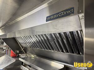 2002 Mt45 All-purpose Food Truck Stainless Steel Wall Covers Colorado Diesel Engine for Sale