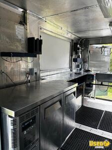 2002 Mt45 Coffee & Beverage Truck Interior Lighting Florida Diesel Engine for Sale