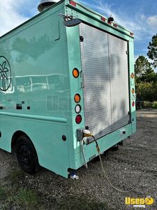 2002 Mt45 Coffee & Beverage Truck Refrigerator Florida Diesel Engine for Sale