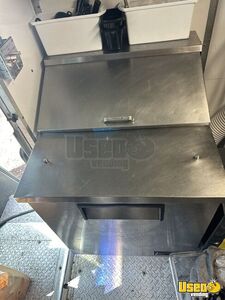 2002 P-series All-purpose Food Truck Exterior Customer Counter Texas Diesel Engine for Sale