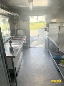 2002 P30 Ice Cream Truck Exterior Customer Counter Florida Diesel Engine for Sale