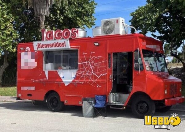 2002 P30 Taco Food Truck Florida Gas Engine for Sale