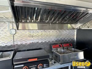 2002 P42 All-purpose Food Truck Ice Bin Washington Diesel Engine for Sale