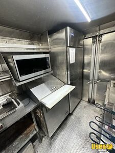 2002 P42 All-purpose Food Truck Microwave Texas Diesel Engine for Sale