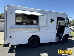 2002 P42 All-purpose Food Truck Washington Diesel Engine for Sale