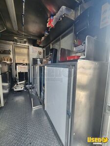 2002 P42 Taco Food Truck Hand-washing Sink Virginia Diesel Engine for Sale