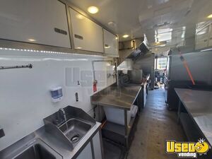 2003 1652sc All-purpose Food Truck Insulated Walls Minnesota Diesel Engine for Sale