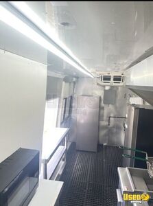 2003 E-450 All-purpose Food Truck Microwave Michigan Diesel Engine for Sale