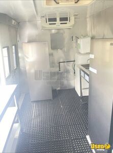 2003 E-450 All-purpose Food Truck Stovetop Michigan Diesel Engine for Sale