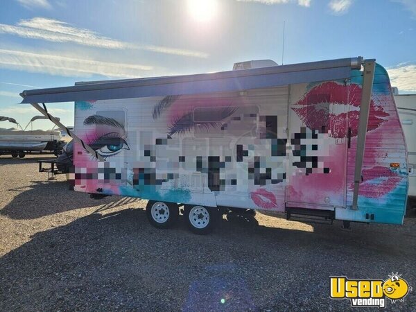 2003 Fleetwood Mobile Hair & Nail Salon Truck Arizona for Sale