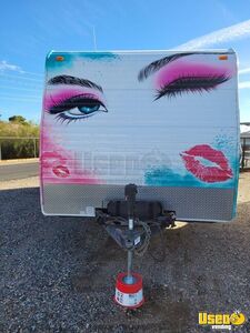 2003 Fleetwood Mobile Hair & Nail Salon Truck Bathroom Arizona for Sale