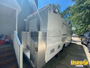 2003 Food Truck All-purpose Food Truck Concession Window North Carolina Diesel Engine for Sale