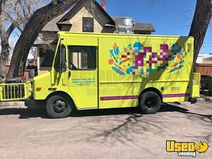 2003 Food Truck All-purpose Food Truck Concession Window Wyoming Diesel Engine for Sale