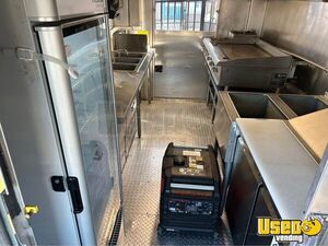 2003 Food Truck All-purpose Food Truck Flatgrill Indiana Diesel Engine for Sale