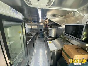 2003 Food Truck All-purpose Food Truck Stainless Steel Wall Covers North Carolina Diesel Engine for Sale