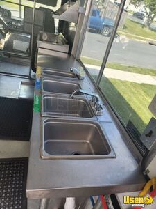 2003 Food Truck Catering Food Truck Breaker Panel Maryland Gas Engine for Sale