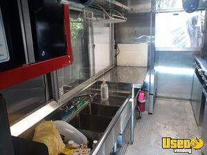 2003 P42 All-purpose Food Truck Awning Tennessee Diesel Engine for Sale