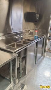 2003 P42 All-purpose Food Truck Surveillance Cameras Texas Diesel Engine for Sale