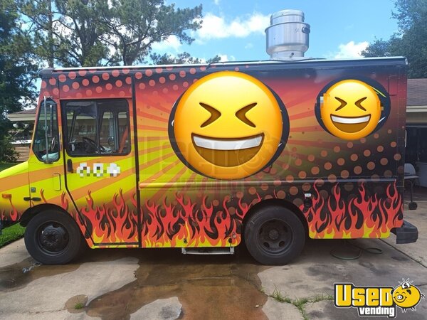 2003 P42 All-purpose Food Truck Texas Diesel Engine for Sale