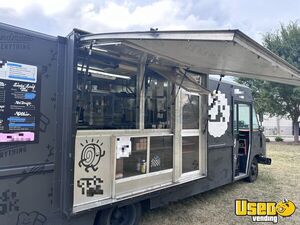 2003 P42 Coffee & Beverage Truck Air Conditioning Indiana Diesel Engine for Sale